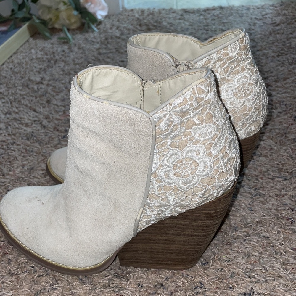 Very Volatile Booties - Picture 3 of 3